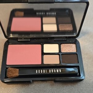 Bobbi Brown Makeup Palette with Pink and Brown Shades- Deluxe Travel.size